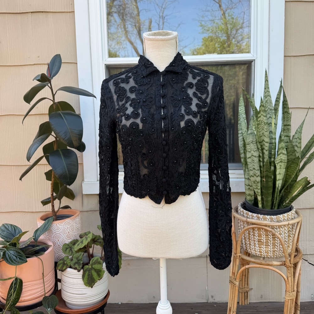**SOLD** Vintage Cache Y2K Black Lace Embroidered Top- Gothic Lace Jacket